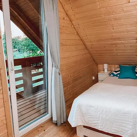 Dom wakacyjny W Starym Sadzie