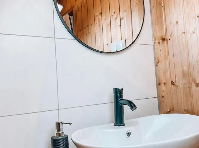 別荘 W Starym Sadzie