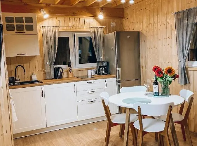 W Starym Sadzie 別荘 *