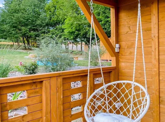 W Starym Sadzie 別荘